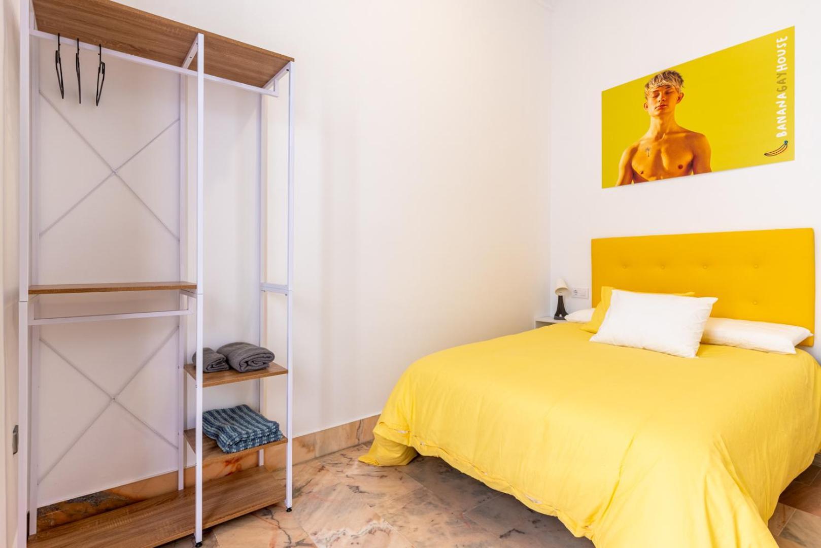 Banana Gay House - Only Men Guest house